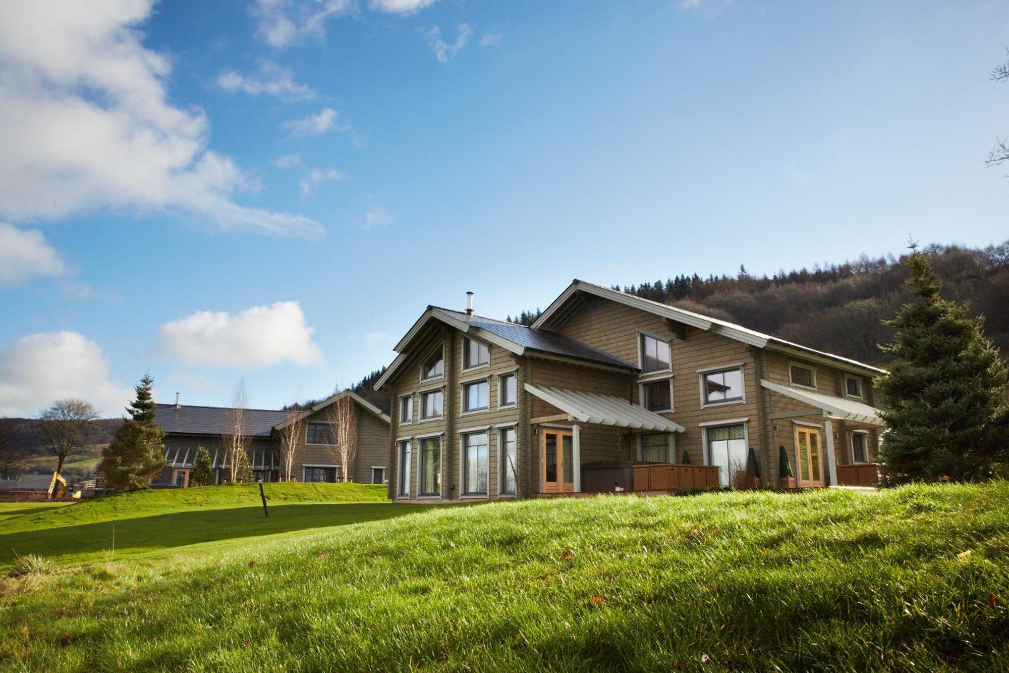 Hunter Lodges By Celtic Manor Newport Kültér fotó