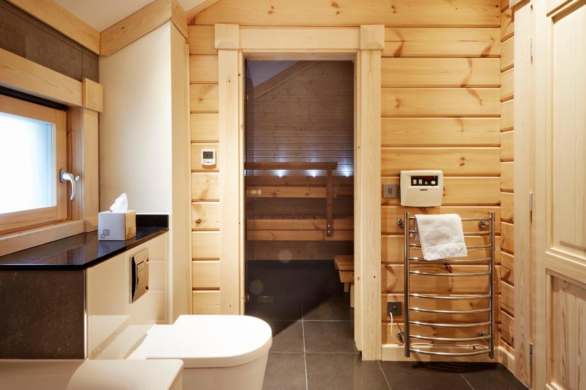 Hunter Lodges By Celtic Manor Newport Kültér fotó